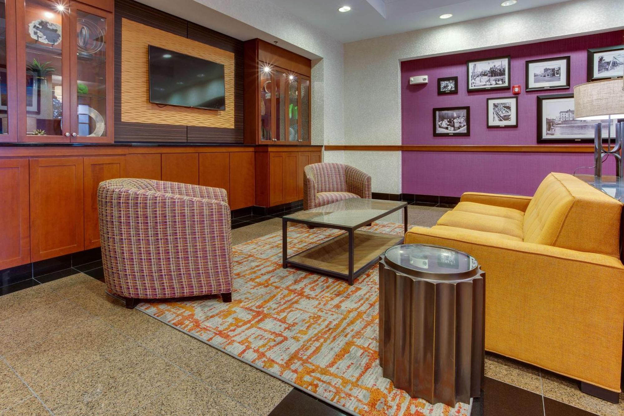 Drury Inn&Suites West Des Moines Extérieur photo