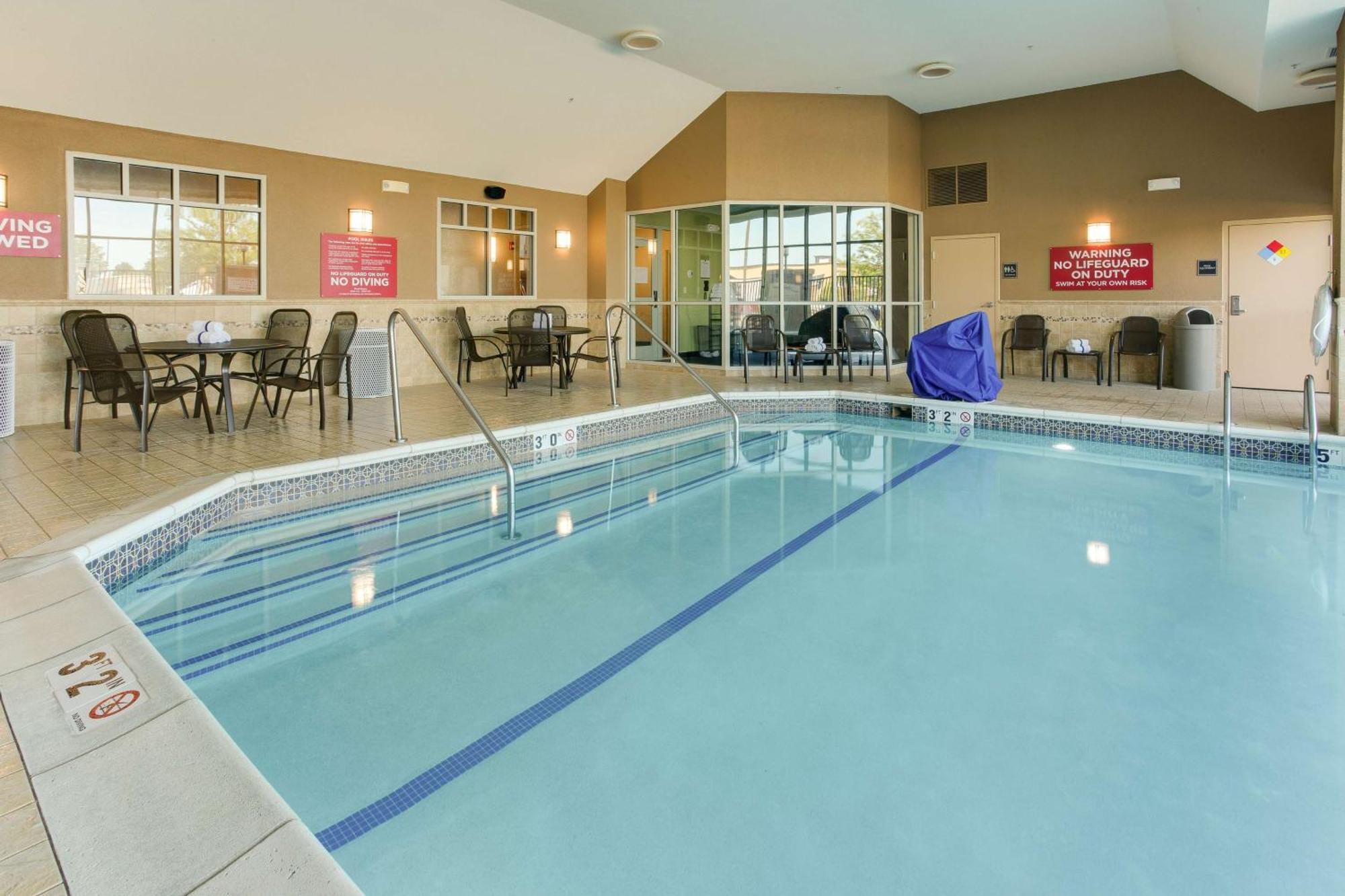 Drury Inn&Suites West Des Moines Extérieur photo