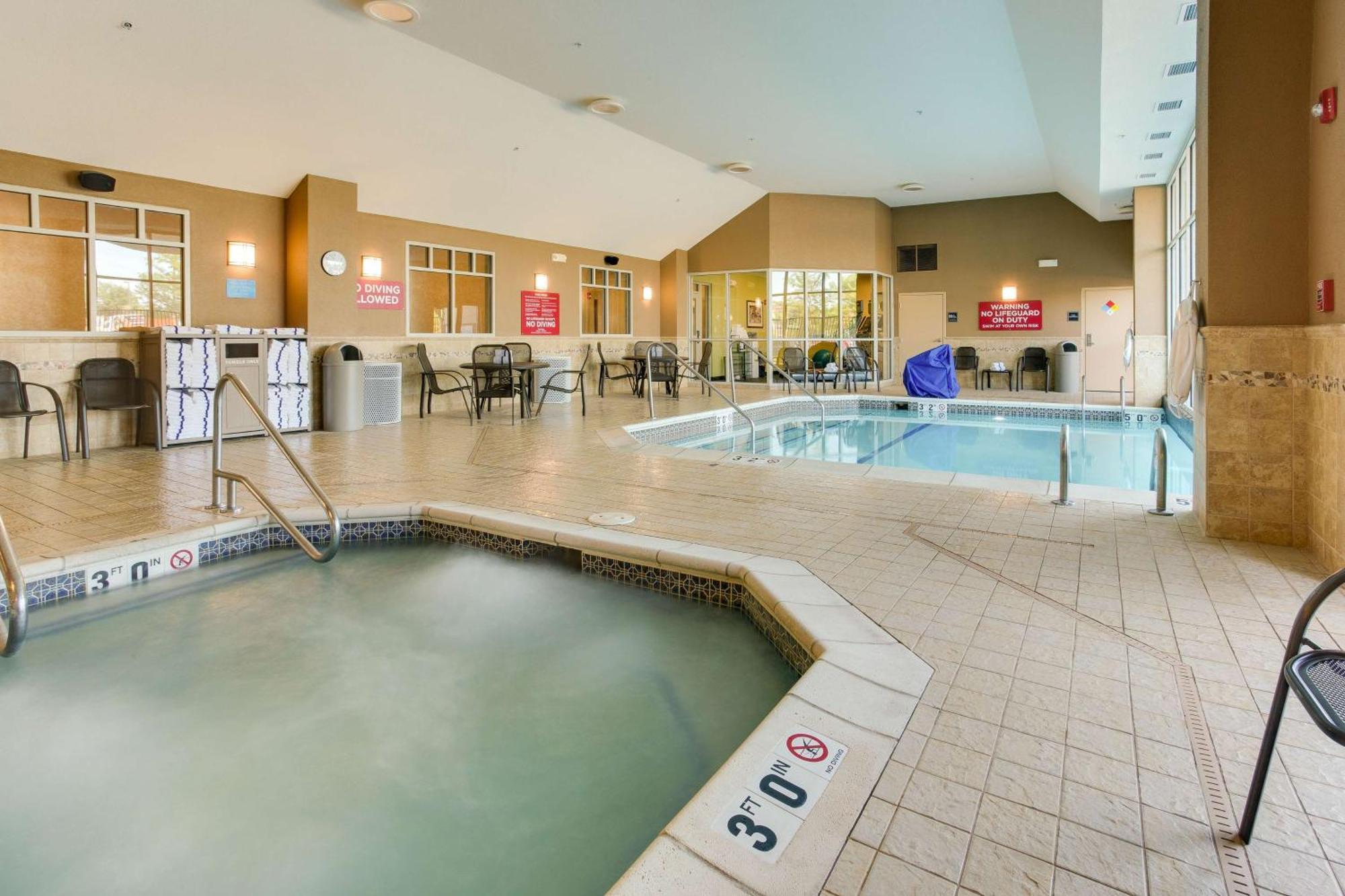 Drury Inn&Suites West Des Moines Extérieur photo