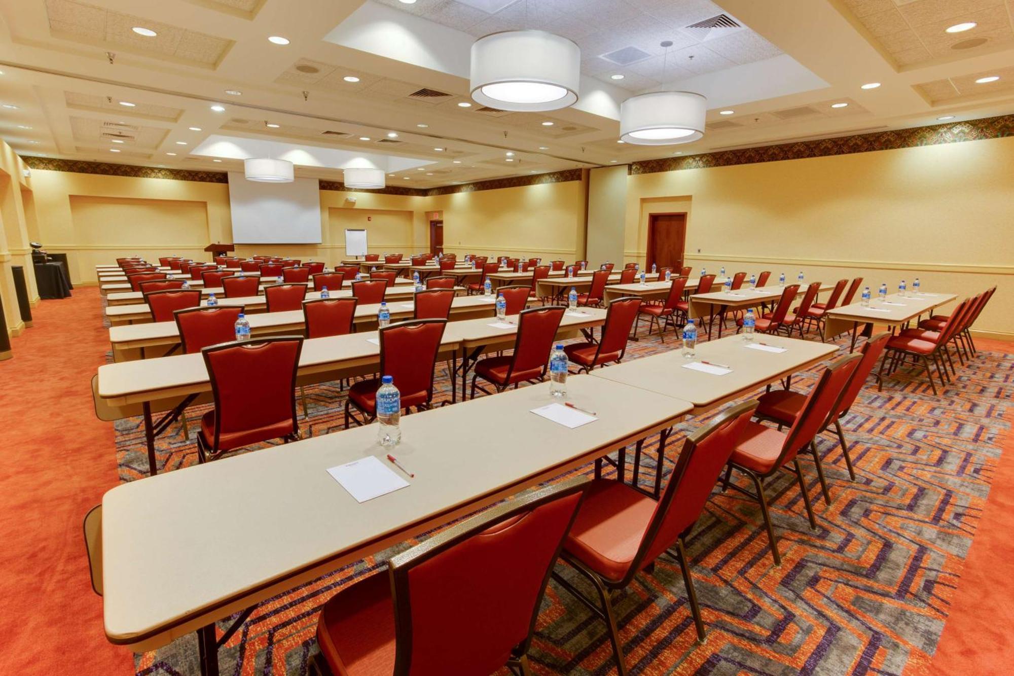 Drury Inn&Suites West Des Moines Extérieur photo